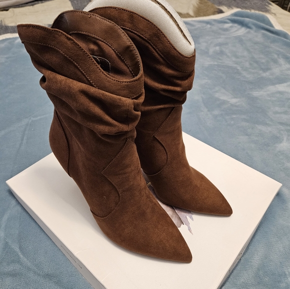 Jessica Simpson Lisby Booties - Picture 10 of 11